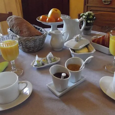 D'hotes-tour De Garde Xive Bed & Breakfast