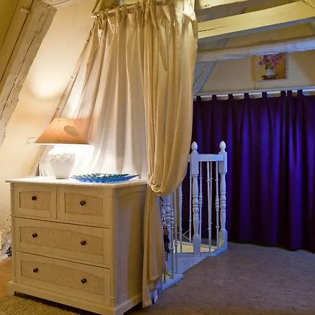 Bed & Breakfast D'hotes-tour De Garde Xive Terrasson